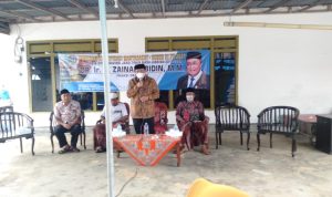 Dr. Ir. H. Zainal Abidin, M.M anggota Komisi E DPRD Provinsi Jatim saat reses di Desa Taman Sare, Kecamatan Dungkek, Kabupaten Sumenep, Kamis 4 November 2021 siang. Foto: ZA ForLensaMadura.Com