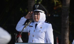 Upacara Rakyat, Kades Romben Rana Ajak Masyarakat Cinta Tanah Air