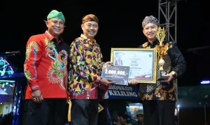 Stand Loteng Masa Kejayaan Bappeda Sumenep Raih Best Mooth di Madura Night Vaganza