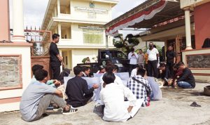 Dinilai Janggal, Mahasiwa Protes Pelaksanaan UPPL STKIP PGRI Sumenep