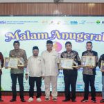 Mahendra Cipta Terima Penghargaan SMSI Award 2025 sebagai Tokoh Penggerak Kesenian Sumenep