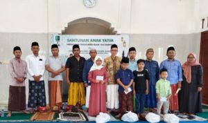 KAHMI dan YIC Santuni Puluhan Anak Yatim di Guluk-Guluk pada 10 Muharram