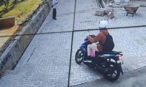 Motor Mahasiswi UIN Madura Raib Saat Gladi Bersih, Terduga Pelaku Terekam CCTV